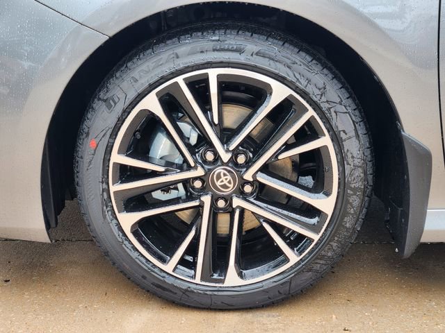 New 2026 Toyota Camry XLE w/ Premium Plus Package FWD image 8