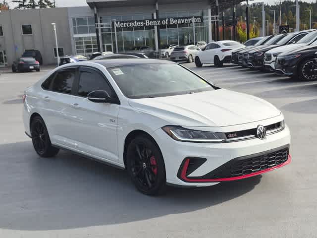 Used 2025 Volkswagen Jetta GLI Autobahn FWD image 2