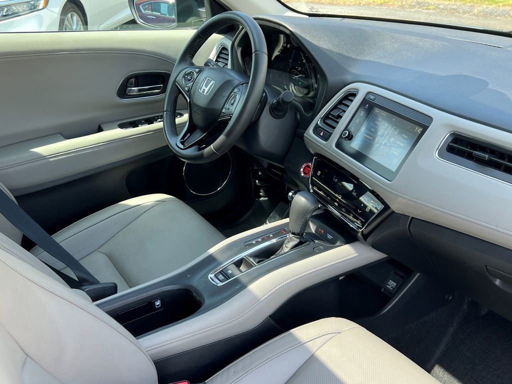 Used 2019 Honda HR-V EX-L image 11