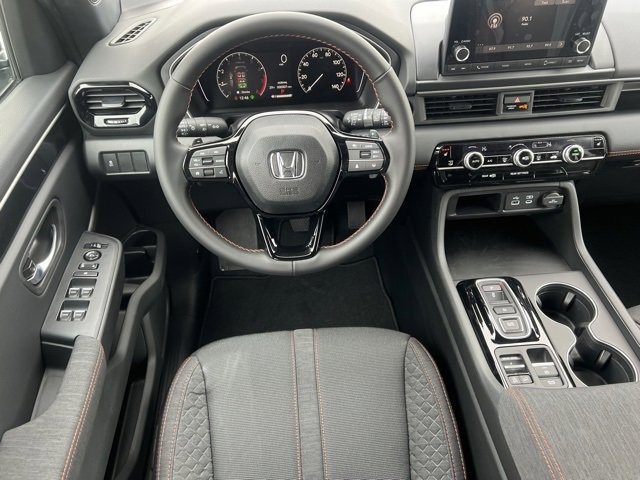 New 2025 Honda Pilot Sport image 13