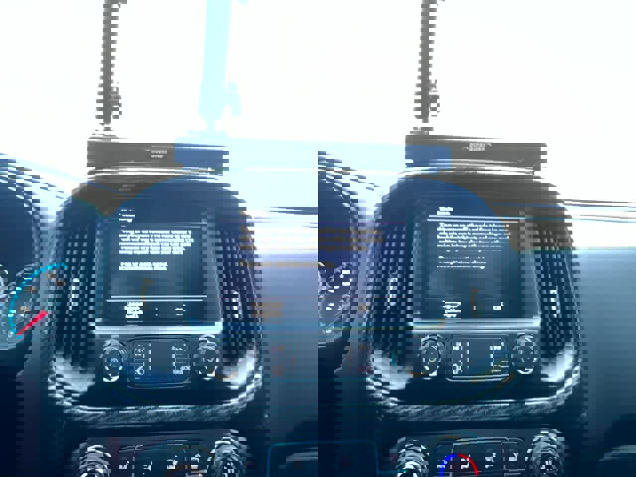 Used 2020 Chevrolet Colorado ZR2 image 16