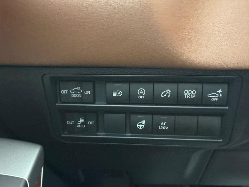 Used 2025 Toyota Tundra 1794 Edition AWD/4WD image 28