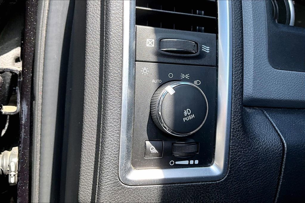 Used 2016 RAM 1500 Big Horn AWD/4WD image 31