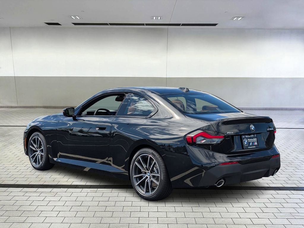Used 2025 BMW 230i xDrive Coupe w/ Premium Package image 3
