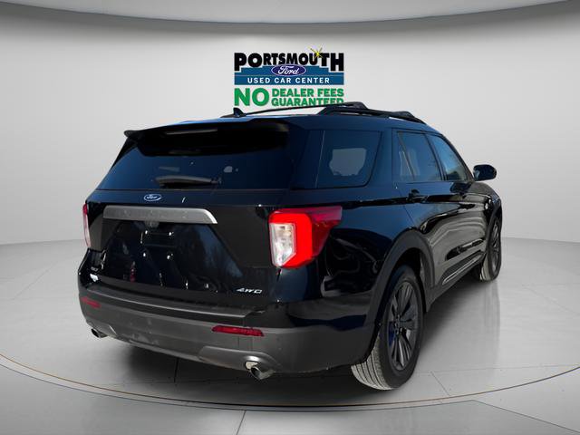 Used 2022 Ford Explorer XLT w/ Equipment Group 202A AWD/4WD image 32