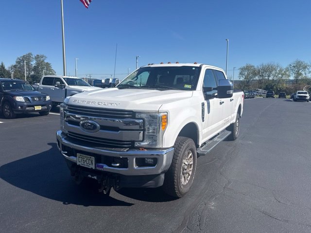 Used 2017 Ford F250 Lariat w/ Chrome Package AWD/4WD image 3