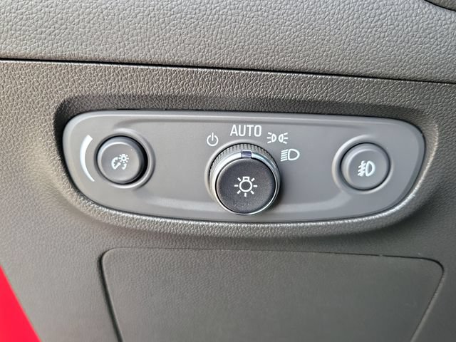 Used 2023 Buick Encore GX Select FWD image 11