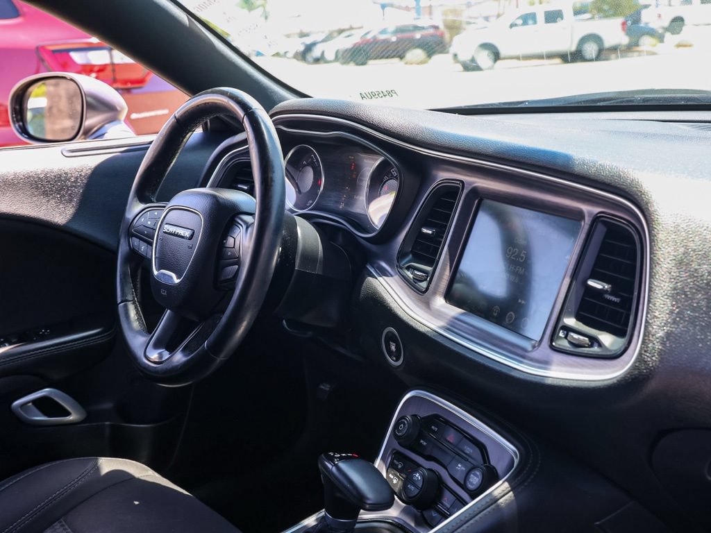 Used 2017 Dodge Challenger R/T RWD image 45