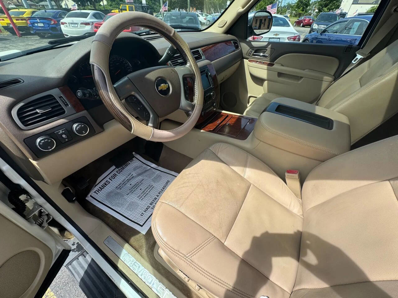 Used 2011 Chevrolet Tahoe LTZ AWD/4WD image 15