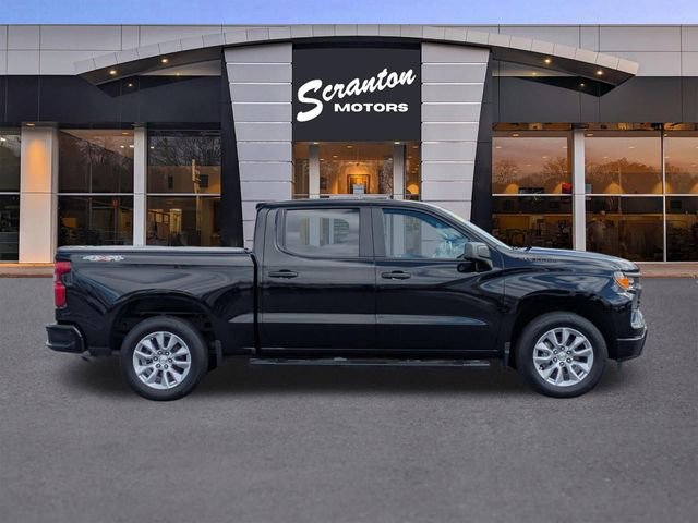 Used 2023 Chevrolet Silverado 1500 Custom w/ LPO, Dark Essentials Package image 6