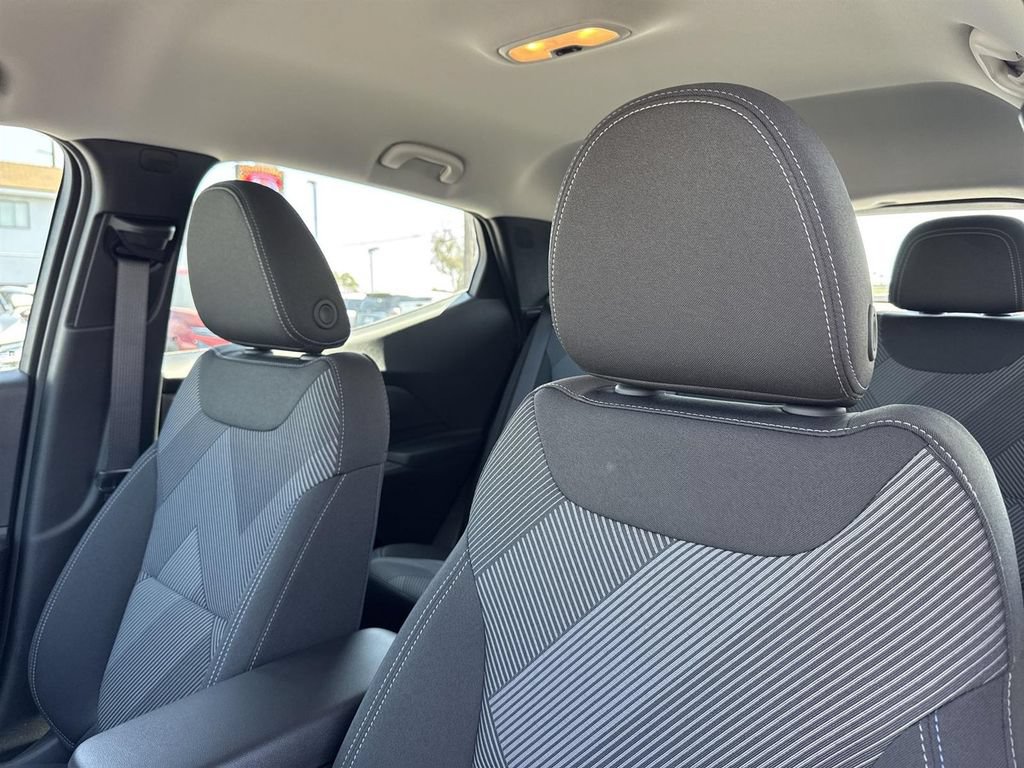 New 2027 Chevrolet Bolt LT w/ Comfort Package image 24