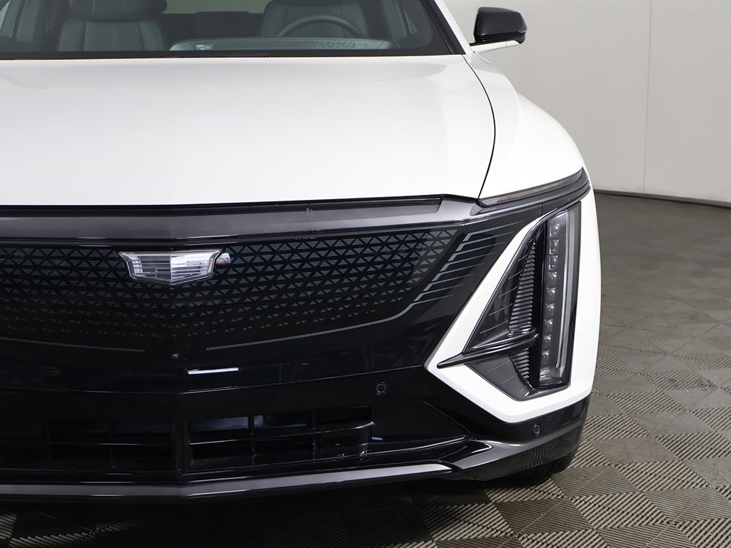 Used 2025 Cadillac Lyriq Sport w/ LPO, Floor Liner Package image 14