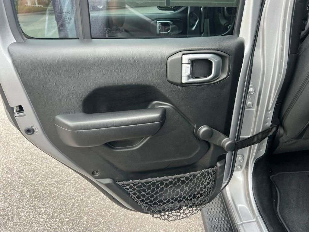 Used 2020 Jeep Wrangler Unlimited Sport image 25