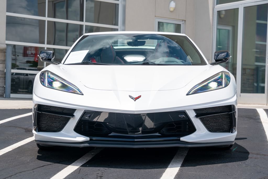 Used 2023 Chevrolet Corvette Stingray Premium Conv w/ Z51 Performance Package RWD image 4