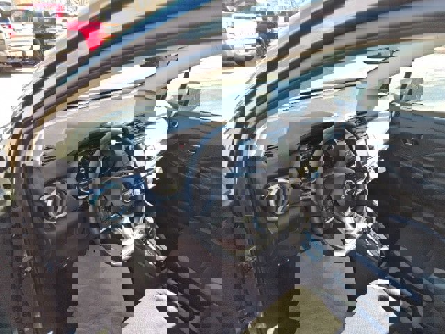 New 2025 Nissan Versa SV image 14