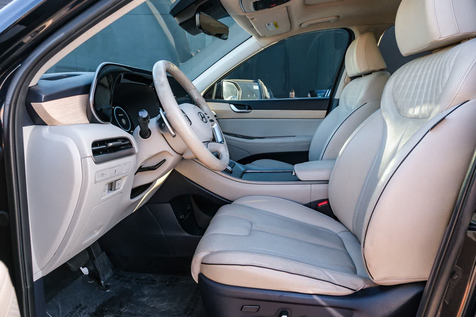 Used 2023 Hyundai Palisade Limited FWD image 21