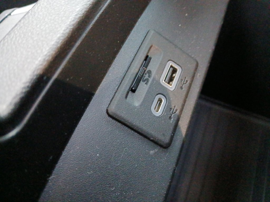 Used 2021 Chevrolet Tahoe High Country image 51