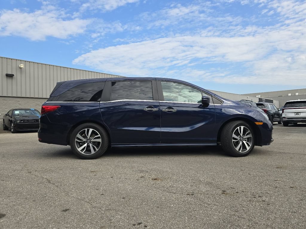 Used 2023 Honda Odyssey Touring image 17