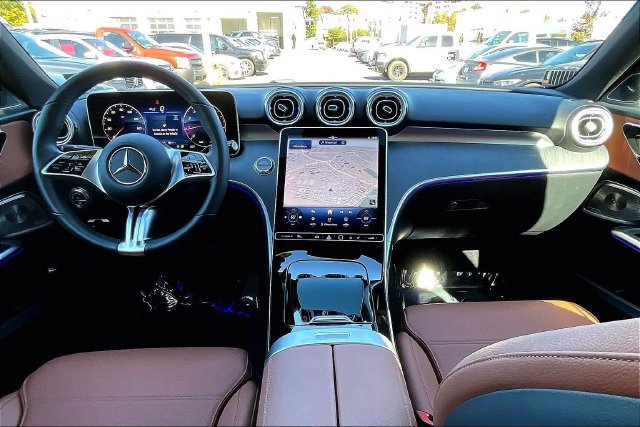 Used 2026 Mercedes-Benz C 300 4MATIC Sedan image 12