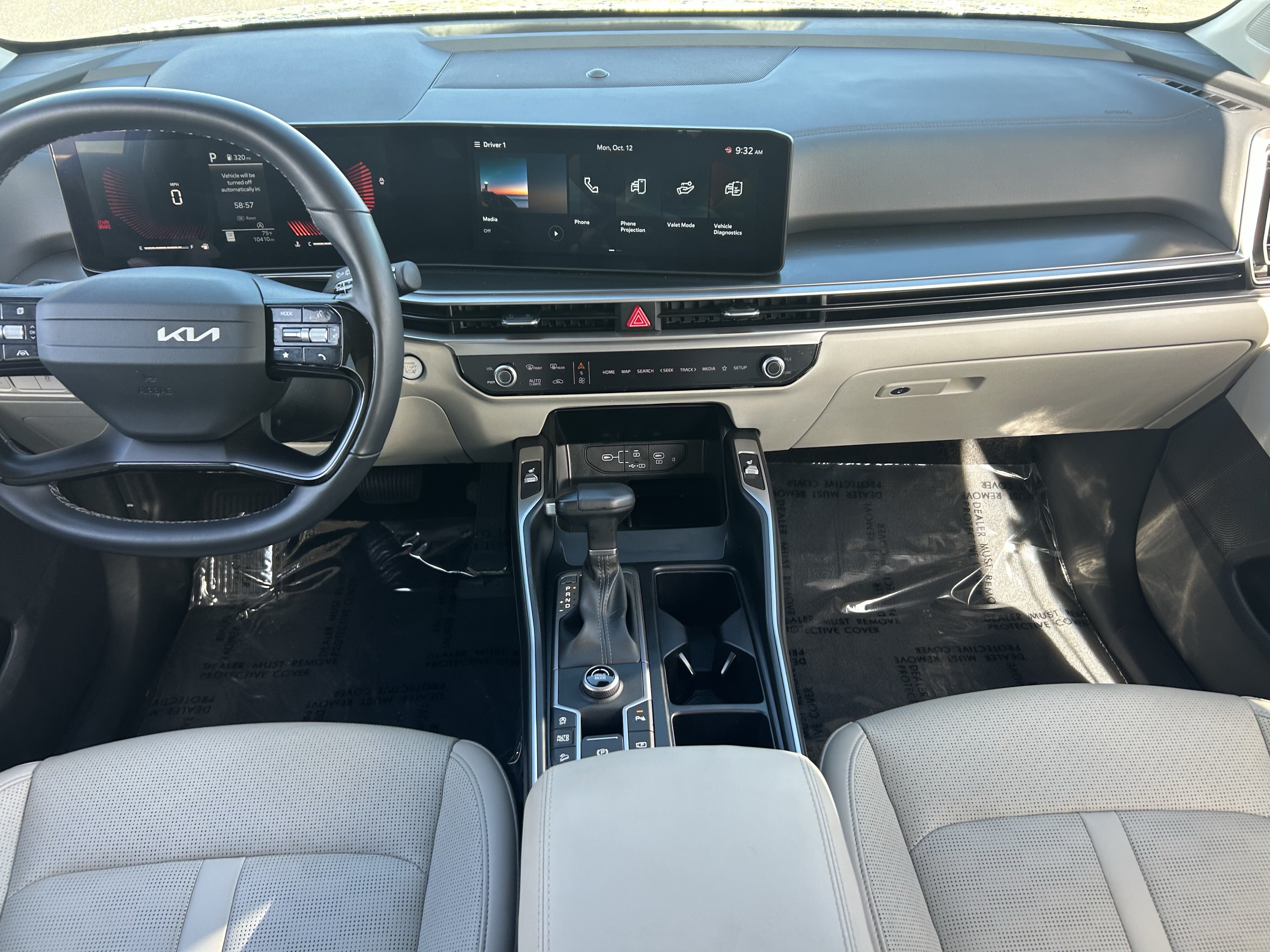 Certified 2026 Kia Sorento S FWD image 15