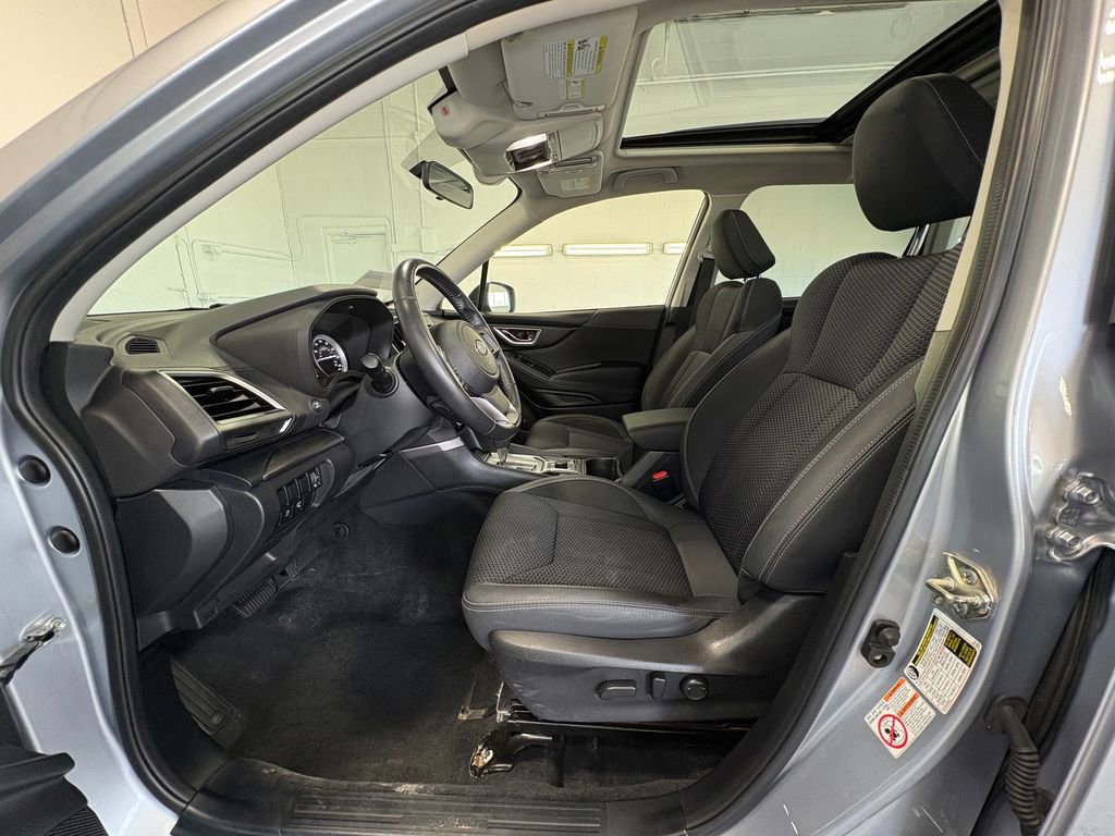 Used 2020 Subaru Forester Premium AWD/4WD image 12