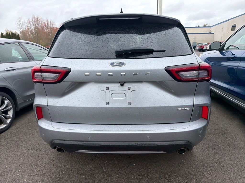Used 2023 Ford Escape ST-Line w/ Tech Pack #1 image 9