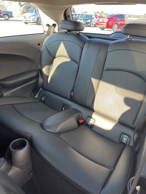 Used 2019 MINI Cooper 2-Door Hardtop image 27