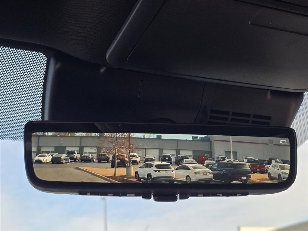 Used 2025 Toyota Tacoma Limited image 17