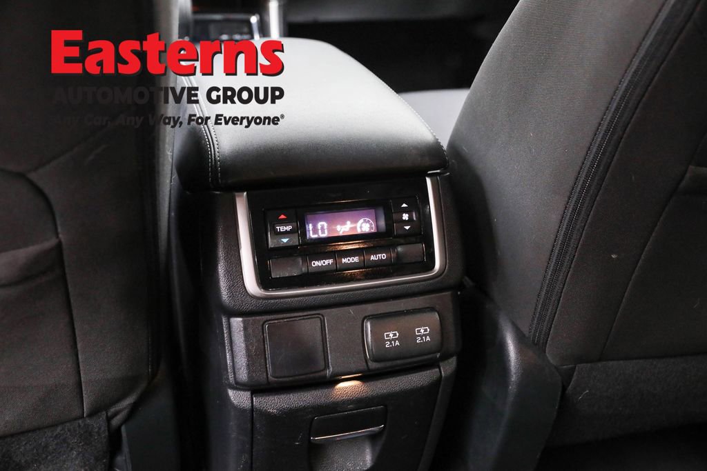 Used 2022 Subaru Ascent Premium w/ Convenience Package image 23