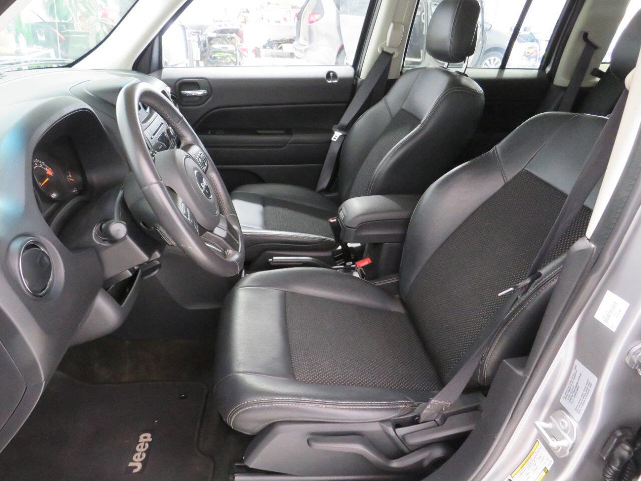 Used 2017 Jeep Patriot Sport w/ Power Value Group image 13