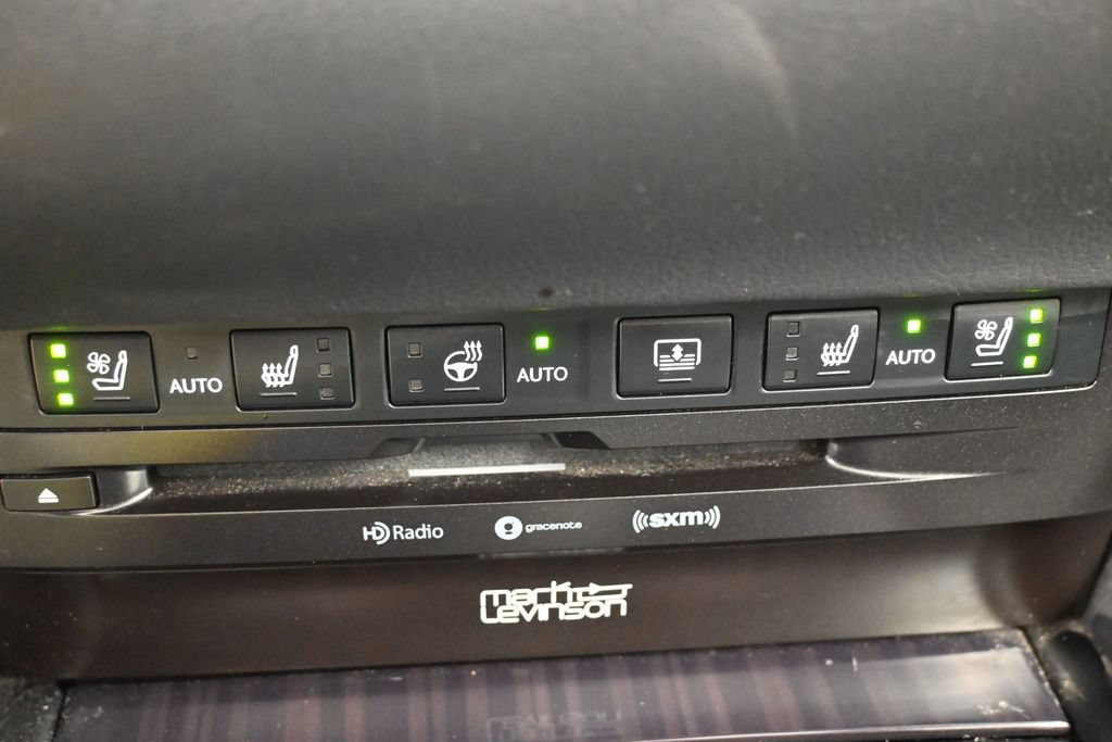 Used 2019 Lexus ES 350 Ultra Luxury w/ Accessory Package 2 FWD image 31