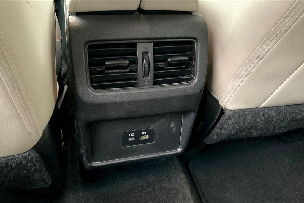 Used 2023 Nissan Rogue SL FWD image 33