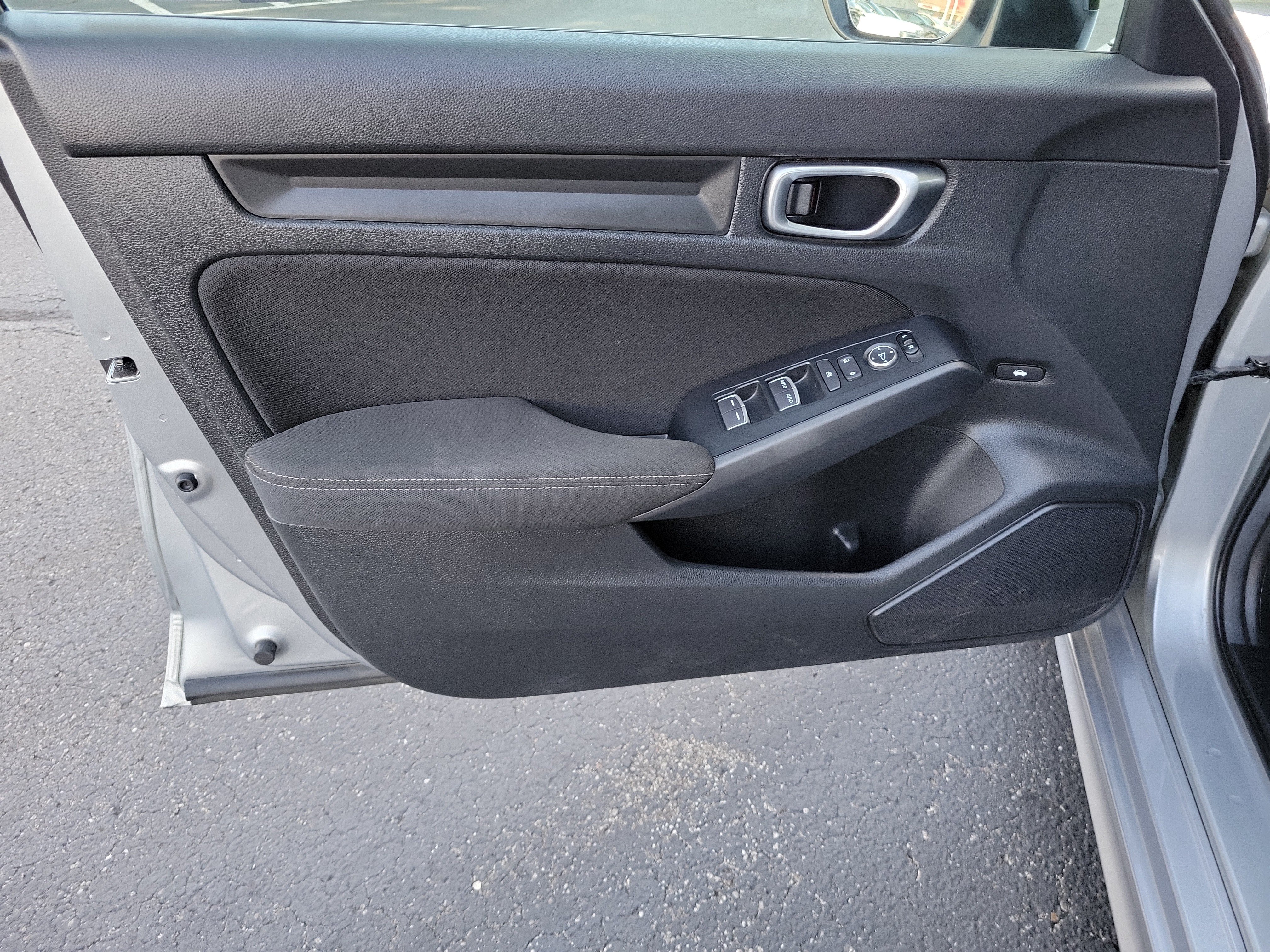 Used 2025 Honda Civic Sport image 18