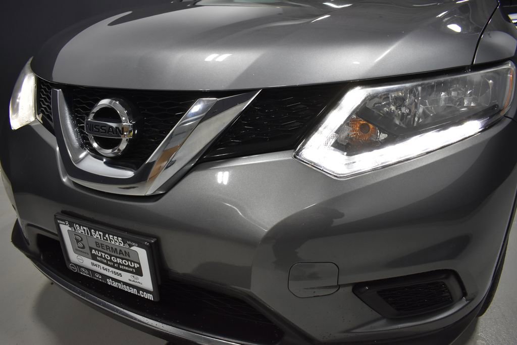 Used 2016 Nissan Rogue SV w/ SV Moonroof Package AWD/4WD image 11