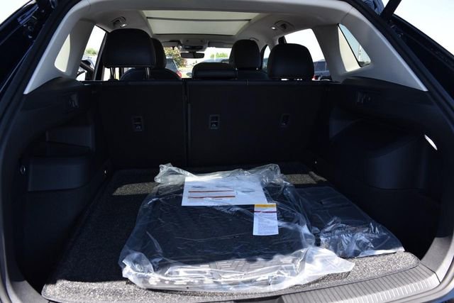 New 2026 Volkswagen Tiguan SE FWD image 25