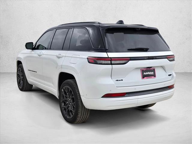 New 2026 Jeep Grand Cherokee Summit w/ Obsidian Package image 9