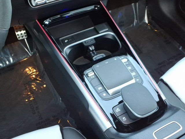 Certified 2023 Mercedes-Benz GLB 35 AMG 4MATIC image 7