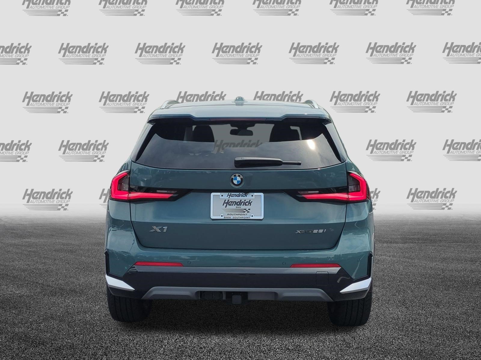 Used 2026 BMW X1 xDrive28i w/ Technology Package AWD/4WD image 9