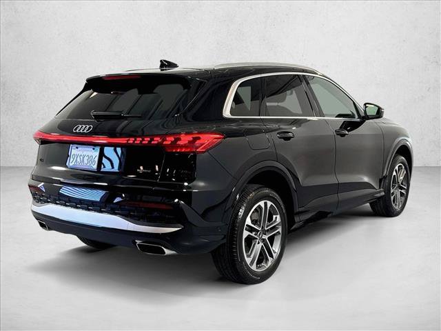 Used 2025 Audi Q5 Premium w/ Premium Plus AWD/4WD image 5