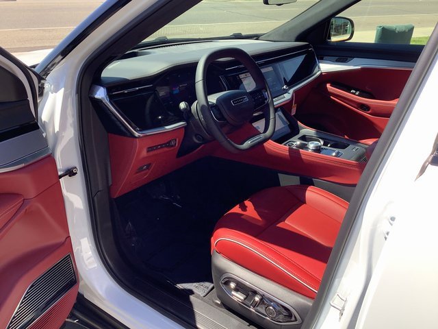 New 2025 Jeep Wagoneer Launch Edition image 7