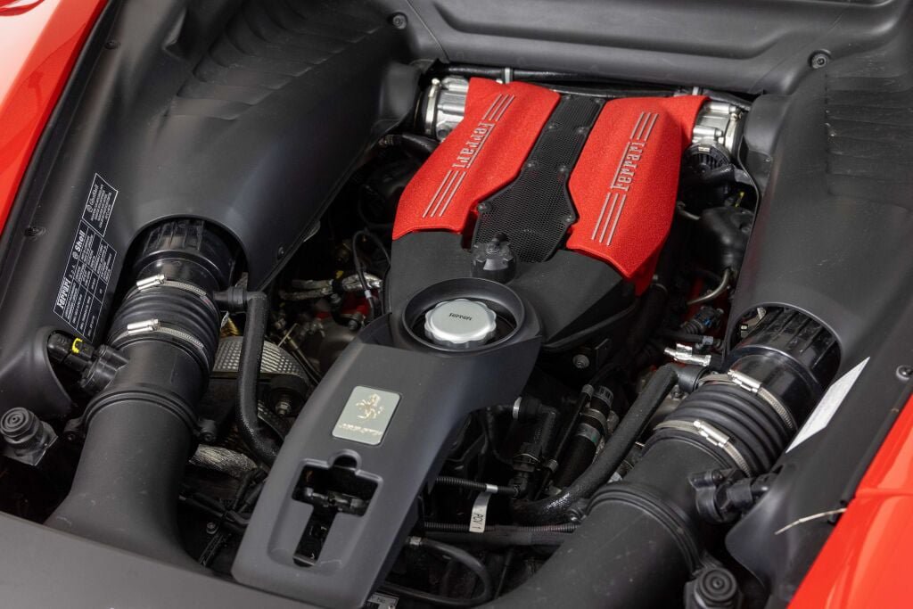 Used 2017 Ferrari 488 GTB RWD image 69
