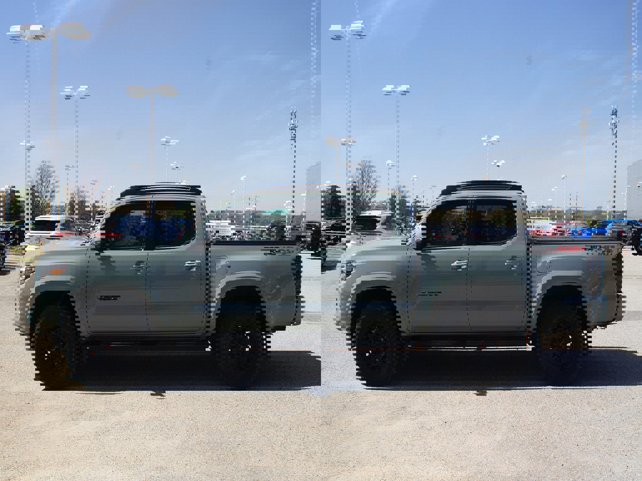 Used 2023 Toyota Tacoma TRD Sport w/ TRD Premium Sport Package image 14