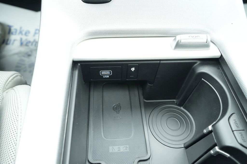 Used 2025 Hyundai Palisade Calligraphy image 47