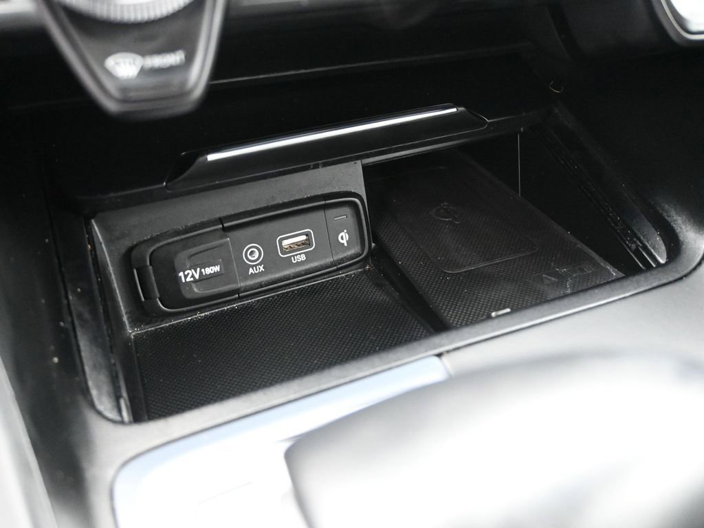 Used 2019 Genesis G70 3.3T Advanced w/ Sport Package image 22