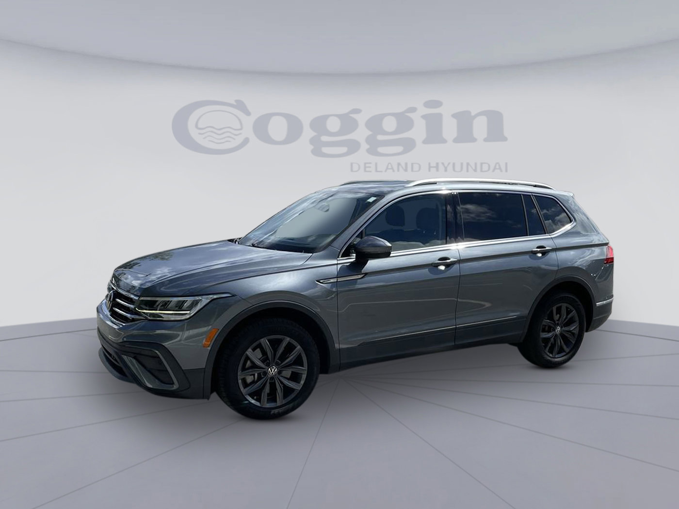 Used 2022 Volkswagen Tiguan SE