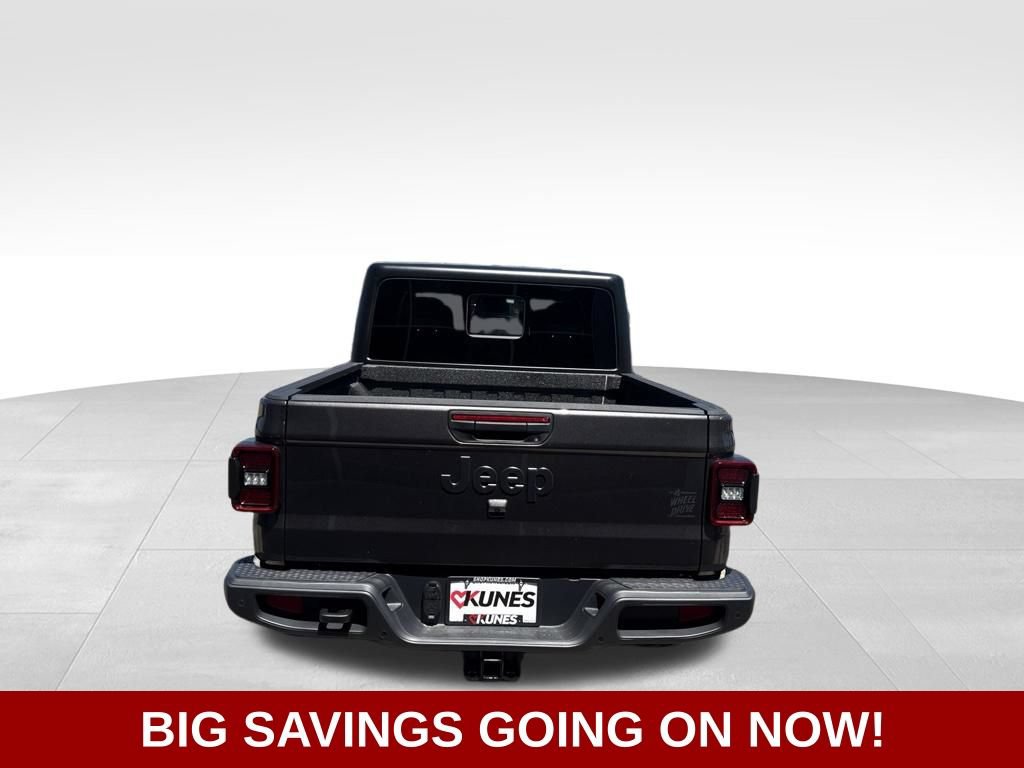 New 2026 Jeep Gladiator Sport AWD/4WD image 8