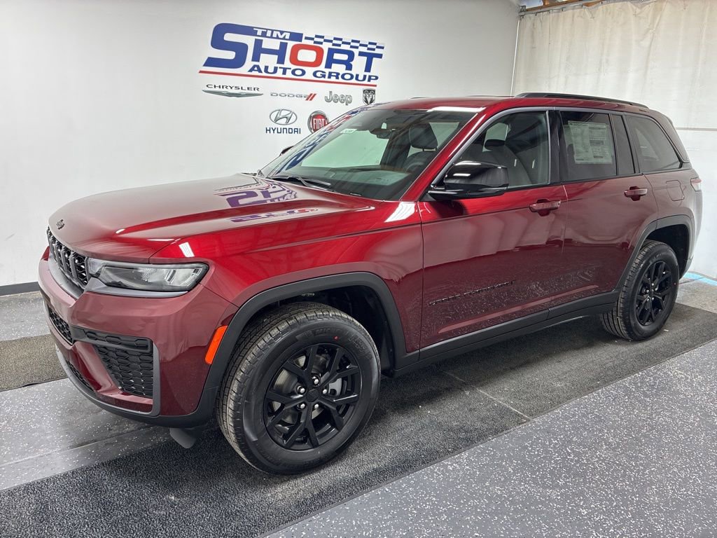 New 2026 Jeep Grand Cherokee Altitude AWD/4WD image 1