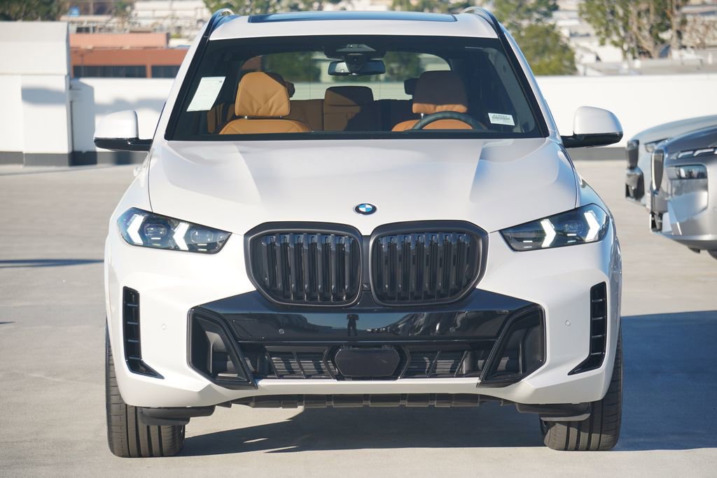 New 2026 BMW X5 xDrive40i w/ M Sport Package image 2