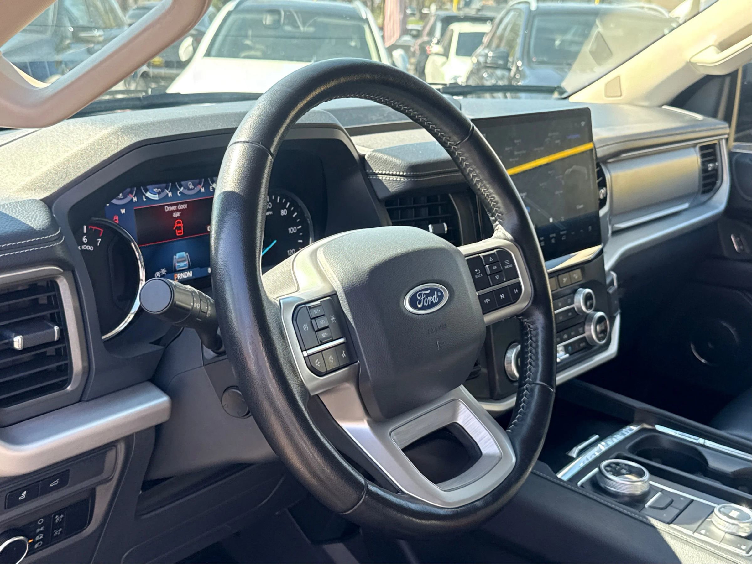 Used 2024 Ford Expedition Max XLT AWD/4WD image 16