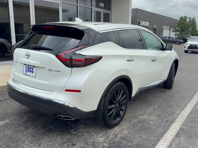 Used 2024 Nissan Murano SL AWD/4WD image 3